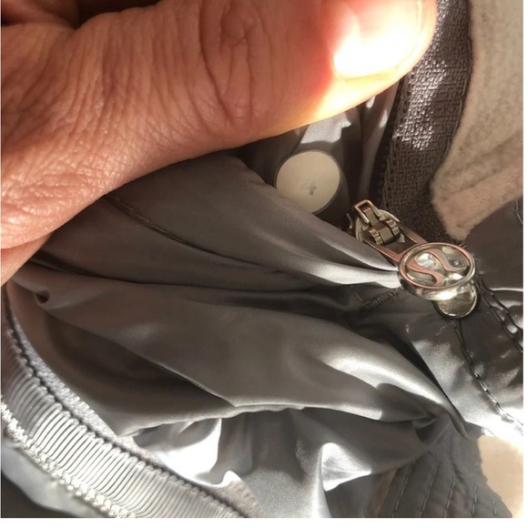 Lululemon Run Bundle Up Jacket 4 - Picture 3 of 5